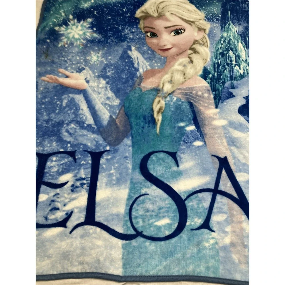 4ft X 3ft  Disney Kids Plush blanket Forzen ELsa